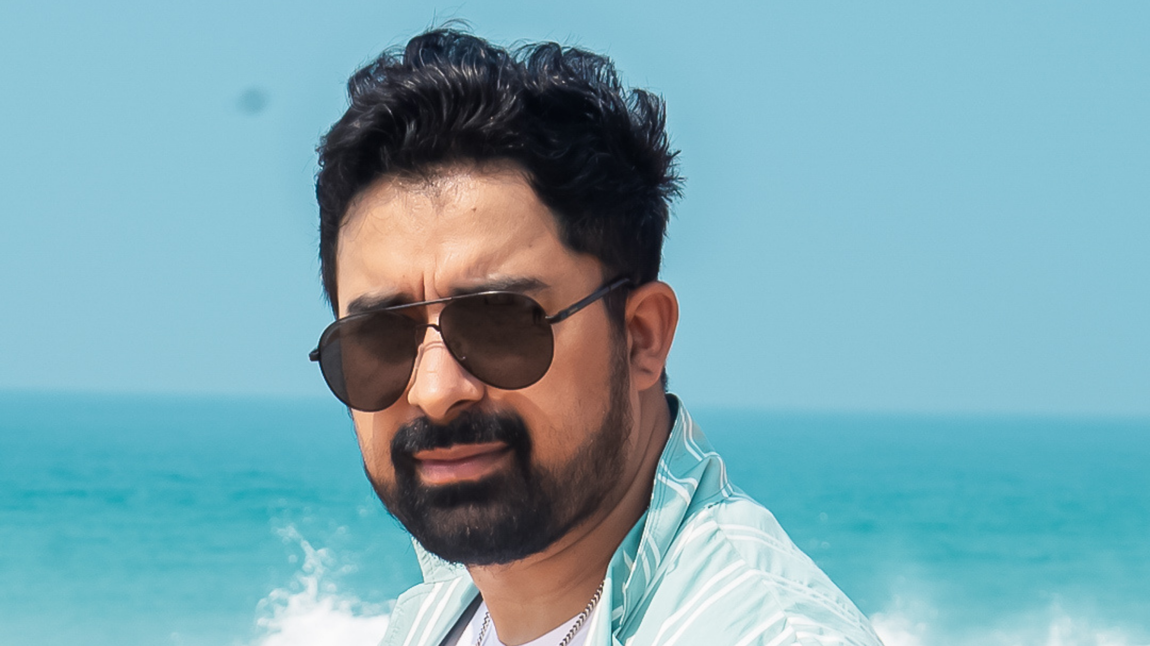 Rannvijay Singha reveals his favorite features about his Eyewearlabs Sunglasses