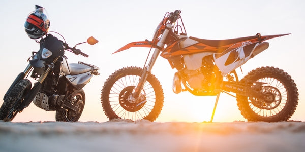 Why Bikers Should Always Wear Sunglasses While Riding