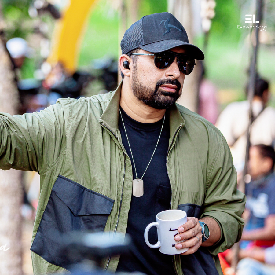 Buy Guztag Black Full Frame Pilot Large (Size65) Eyewearlabs